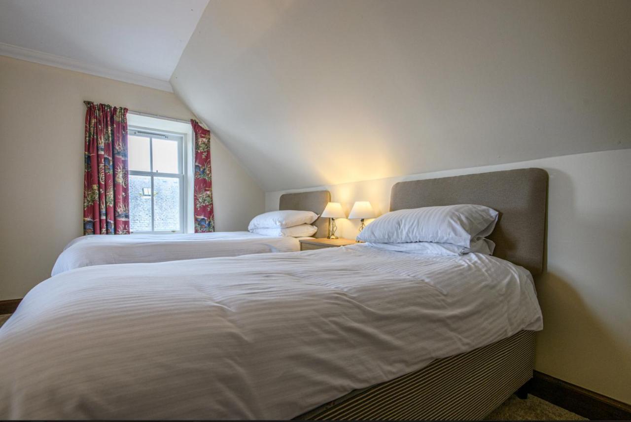 The Bridge Helmsdale Hotell Eksteriør bilde